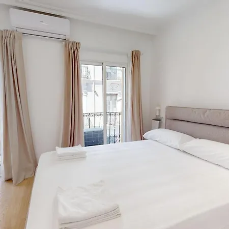 Apartment Friendly Center Iii